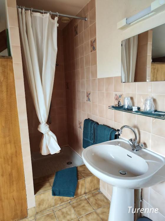 A L'Etape De La Ferme Bed & Breakfast Noailles  Екстериор снимка